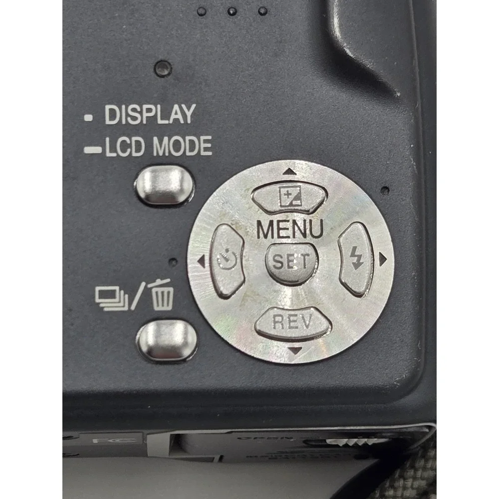 Camera Panasonic Digital Lumix DMC-TZ1 5.0MP Black Tested-Many Extras Works